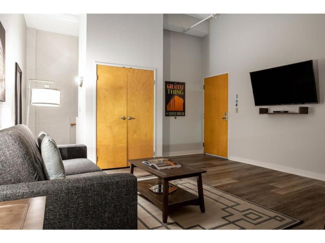 Modern Apartment Close To Everything Cozysuites Indianápolis Exterior foto